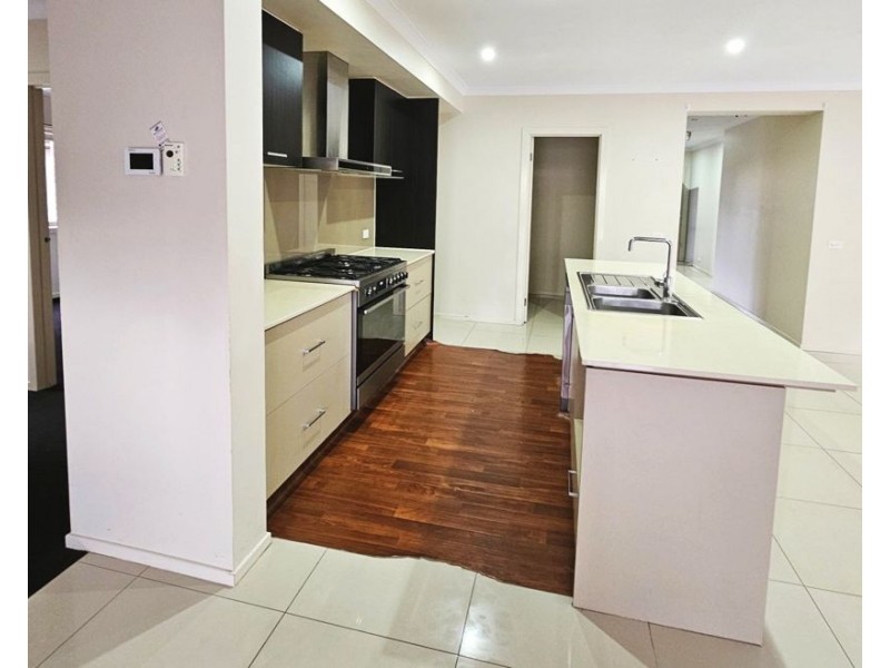 63 Serenity Way, Craigieburn VIC 3064