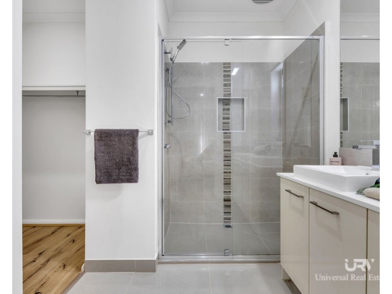 38 Fortitude Drive, Craigieburn VIC 3064