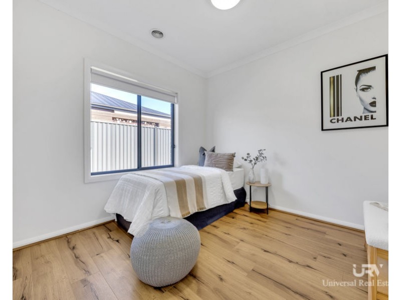 38 Fortitude Drive, Craigieburn VIC 3064