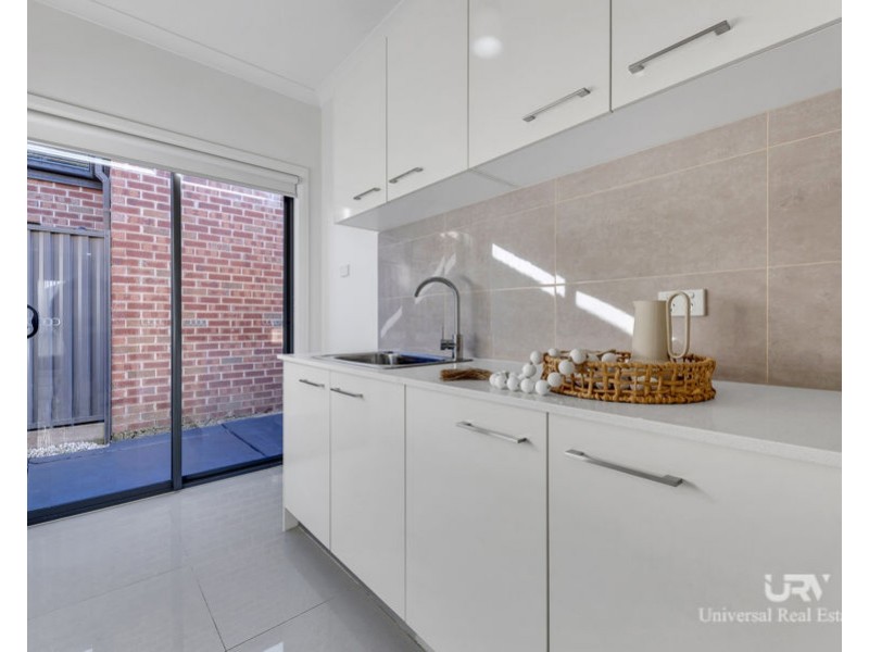 38 Fortitude Drive, Craigieburn VIC 3064