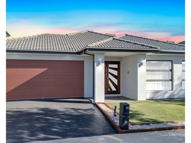38 Fortitude Drive, Craigieburn VIC 3064