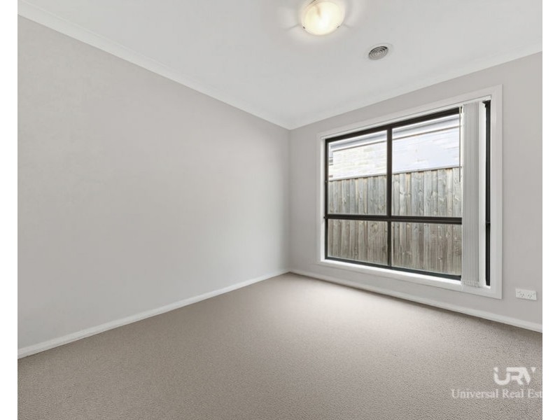 11 Herridge Street, Mickleham VIC 3064