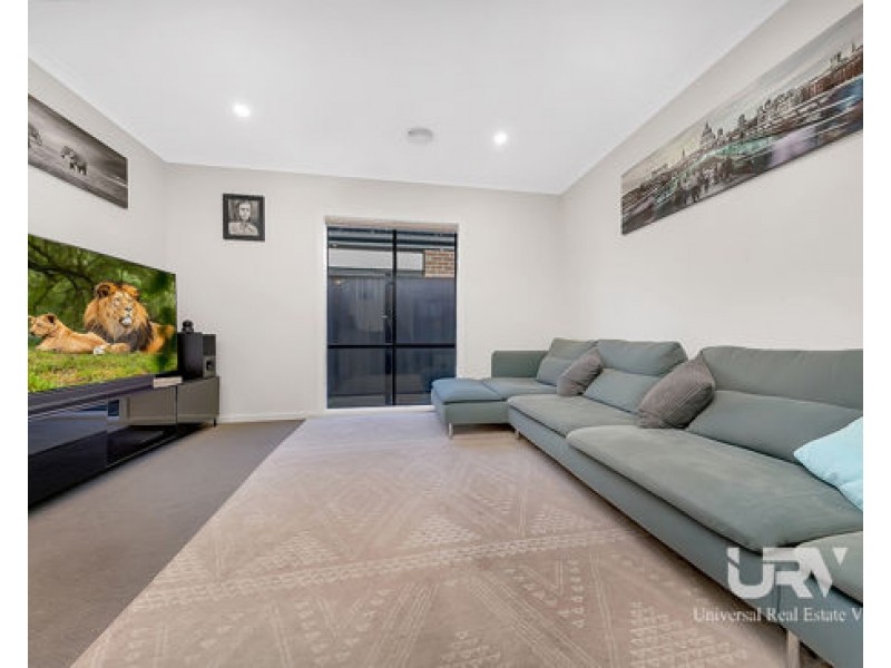 6 Geyser Street, Craigieburn VIC 3064