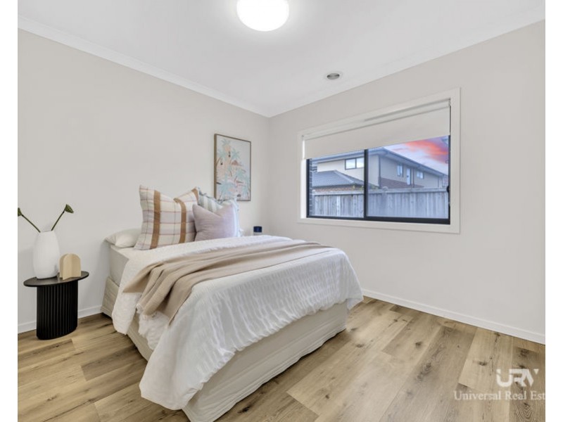 16 Valere Street, Mickleham VIC 3064