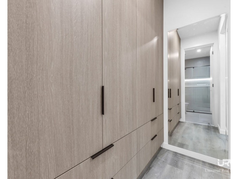 35 Butterfly Cres, Mickleham VIC 3064