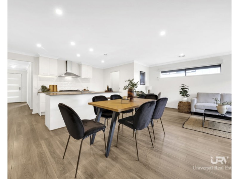 61 Canning Drive, Mickleham VIC 3064