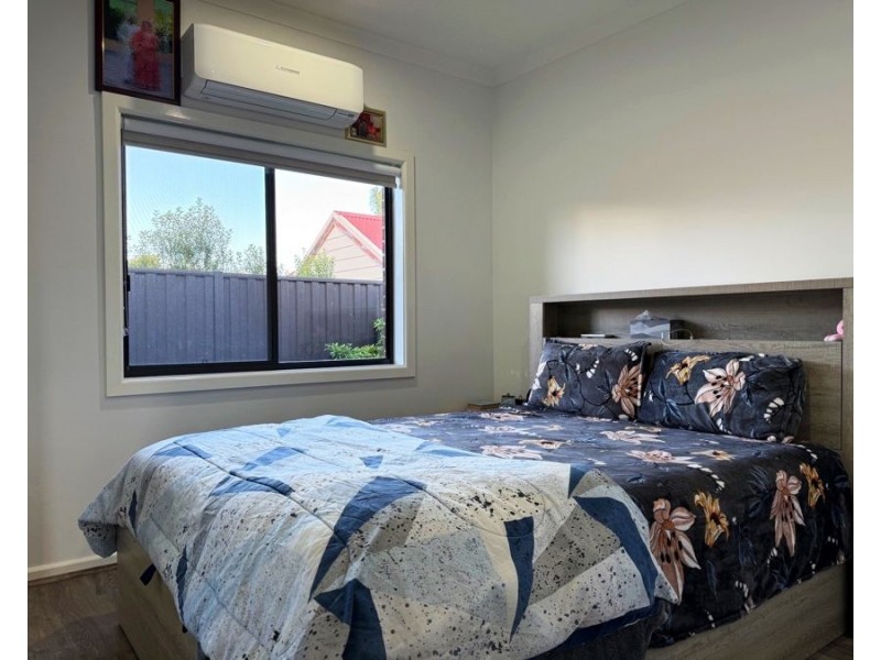 4/5 Bainbridge Close, Craigieburn VIC 3064