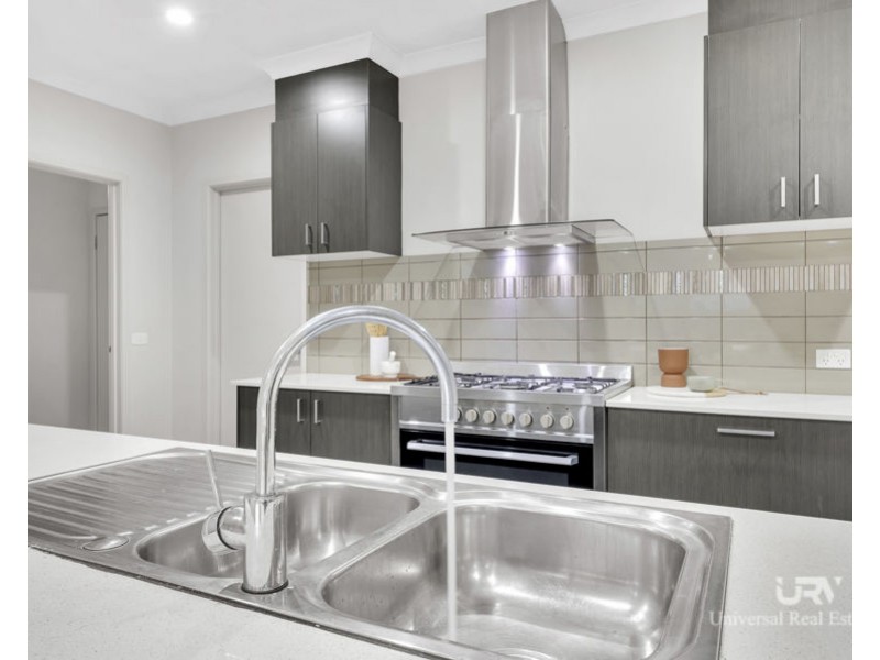 58 Evergreen Crescent, Craigieburn VIC 3064