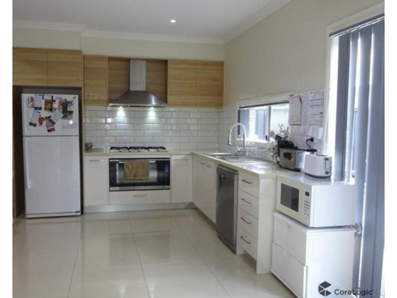 24 Fletcher Road, Craigieburn VIC 3064