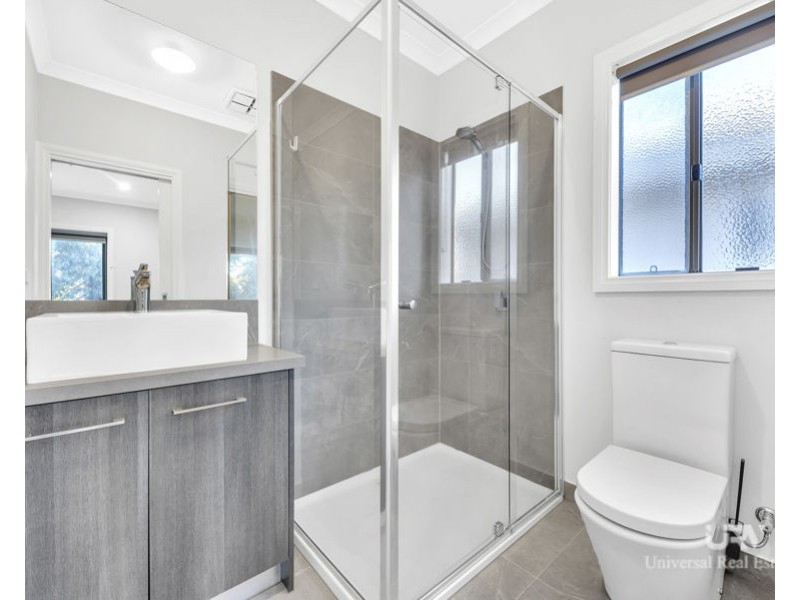 24 Fletcher Road, Craigieburn VIC 3064