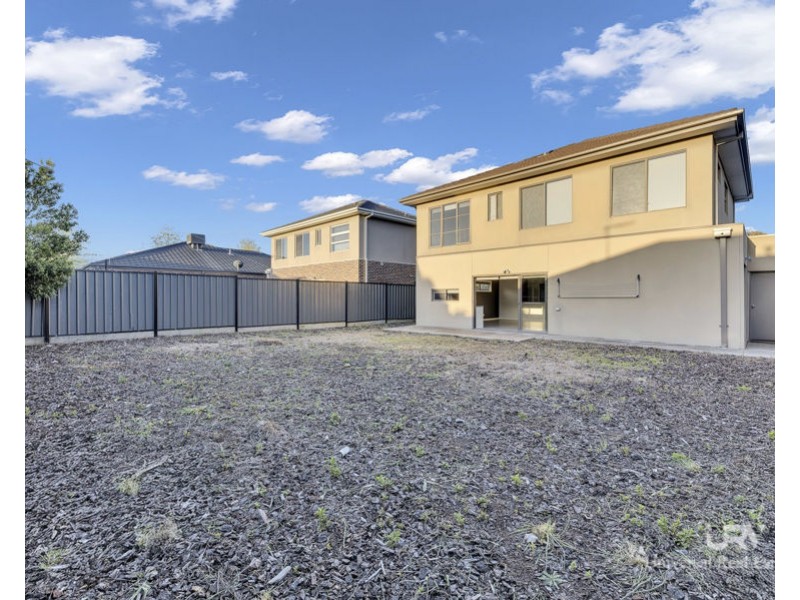 24 Fletcher Road, Craigieburn VIC 3064