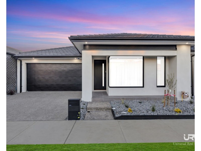 12 Caldera Street, Donnybrook VIC 3064