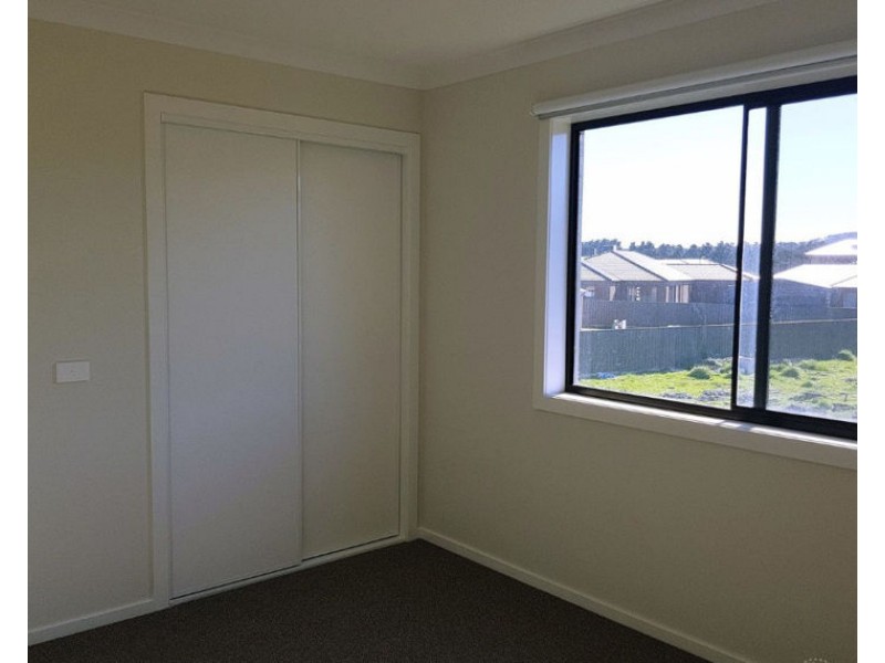 61 Moxham Drive, Kalkallo VIC 3064