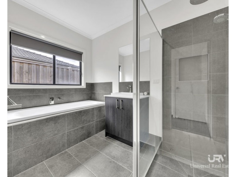 144 Blackmore Road, Mickleham VIC 3064
