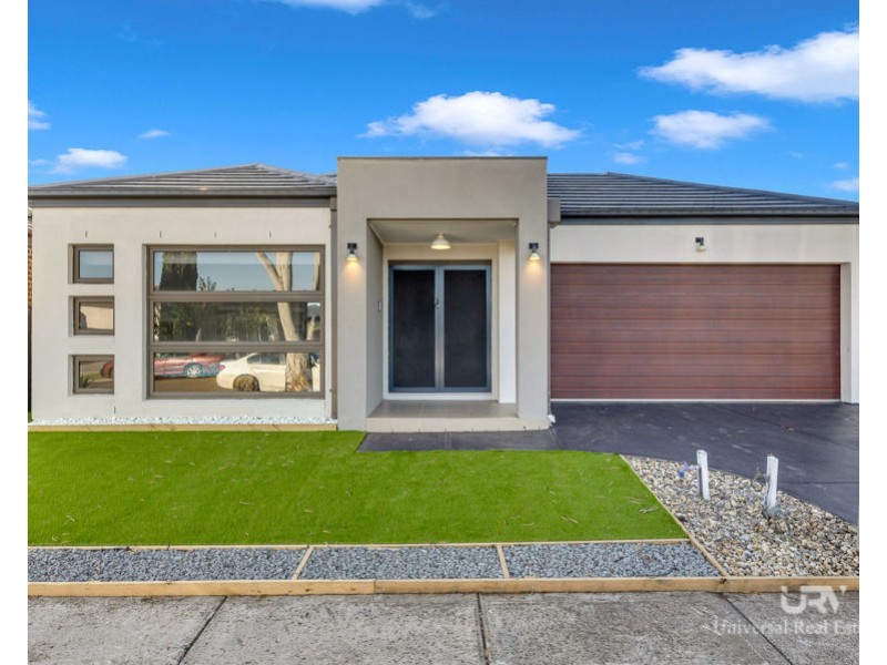 5 Dempster Drive, Craigieburn VIC 3064