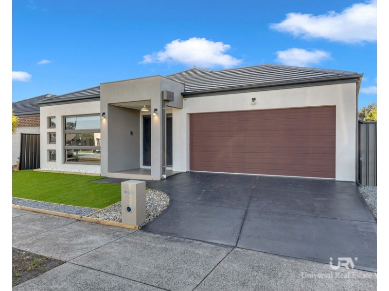 5 Dempster Drive, Craigieburn VIC 3064
