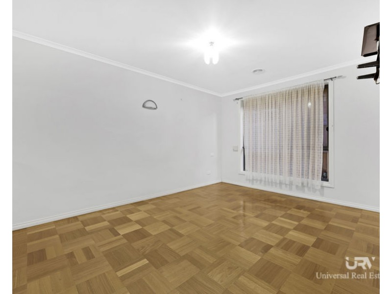 19 Mensa Court, Roxburgh Park VIC 3064