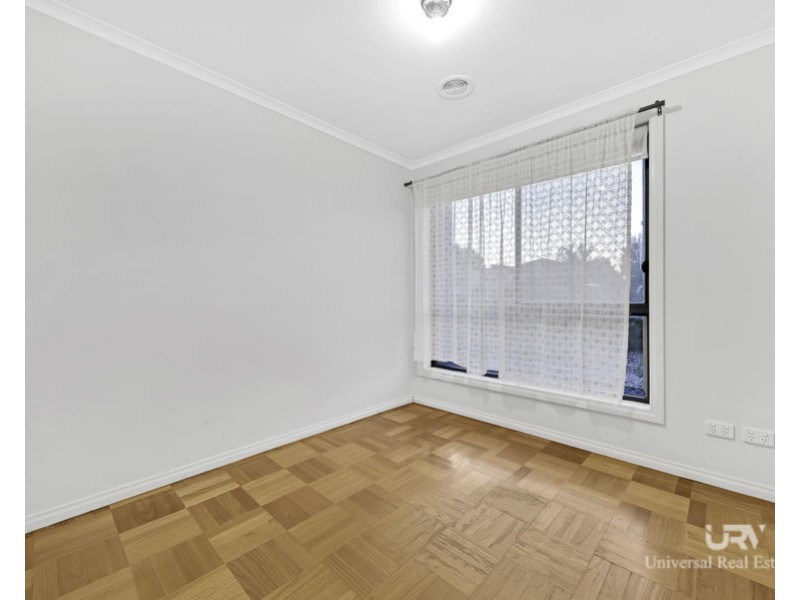 19 Mensa Court, Roxburgh Park VIC 3064