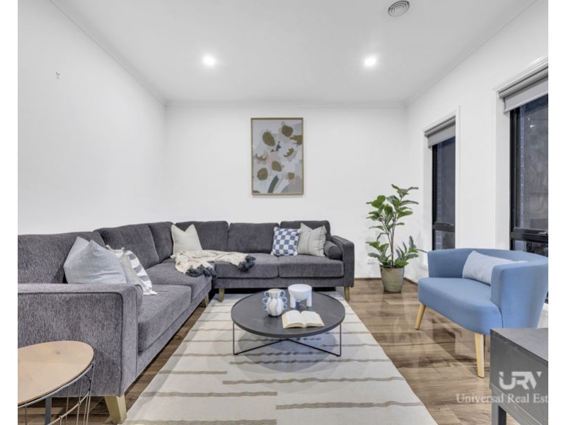 67 Golf View Drive, Craigieburn VIC 3064