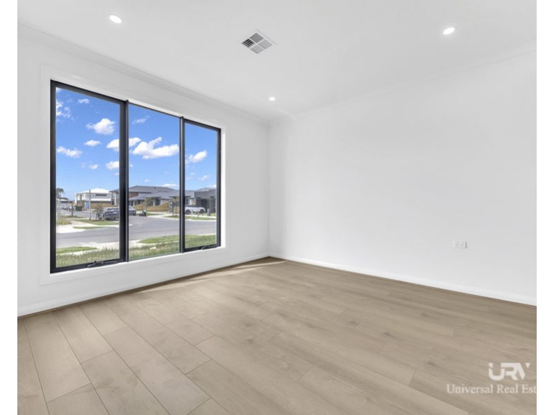 23 Zaatar Street, Mickleham VIC 3064
