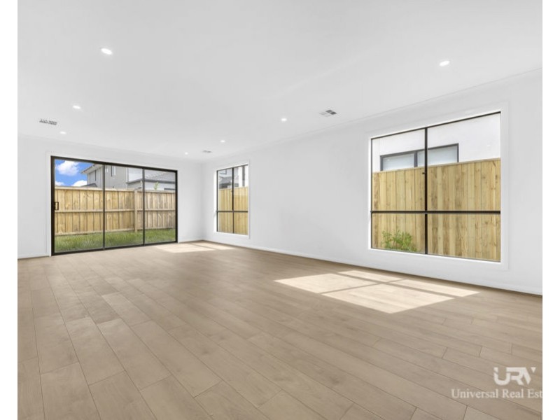 23 Zaatar Street, Mickleham VIC 3064