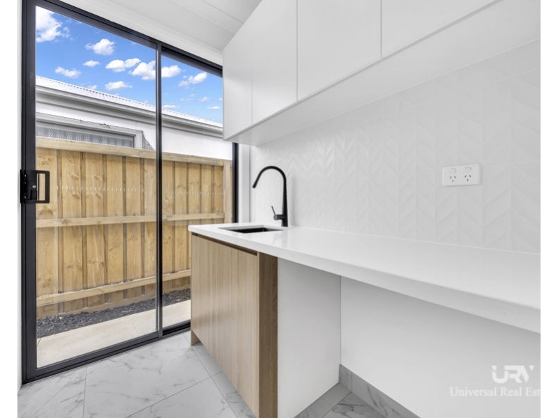 23 Zaatar Street, Mickleham VIC 3064