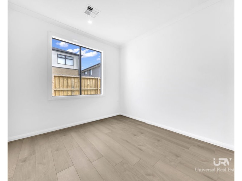 23 Zaatar Street, Mickleham VIC 3064