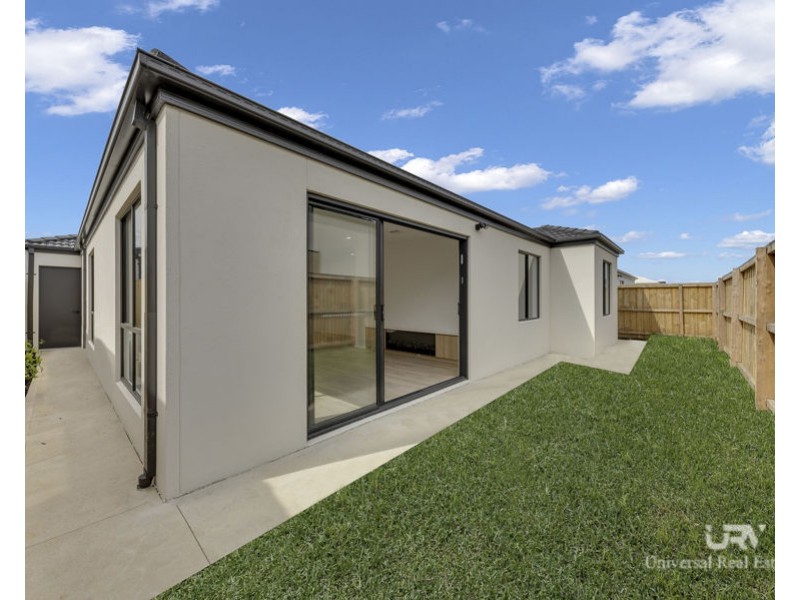 23 Zaatar Street, Mickleham VIC 3064