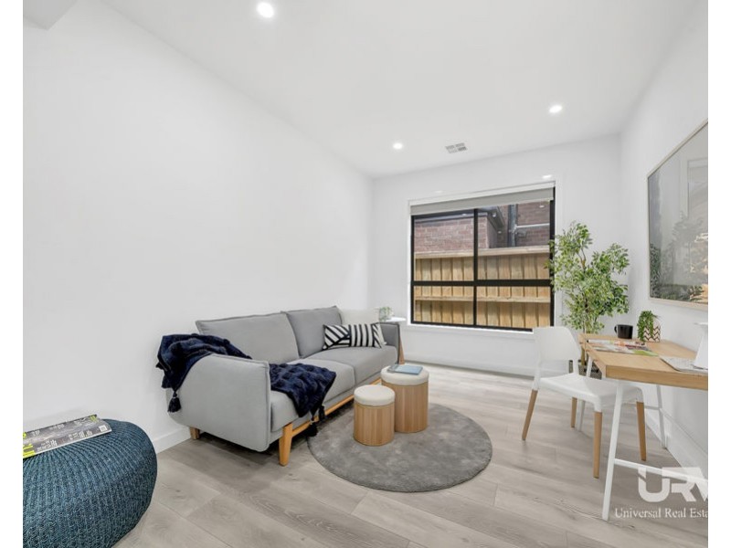 25 Basalt St, Donnybrook VIC 3064