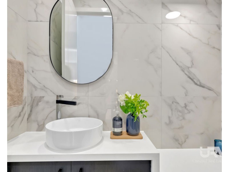 25 Basalt St, Donnybrook VIC 3064