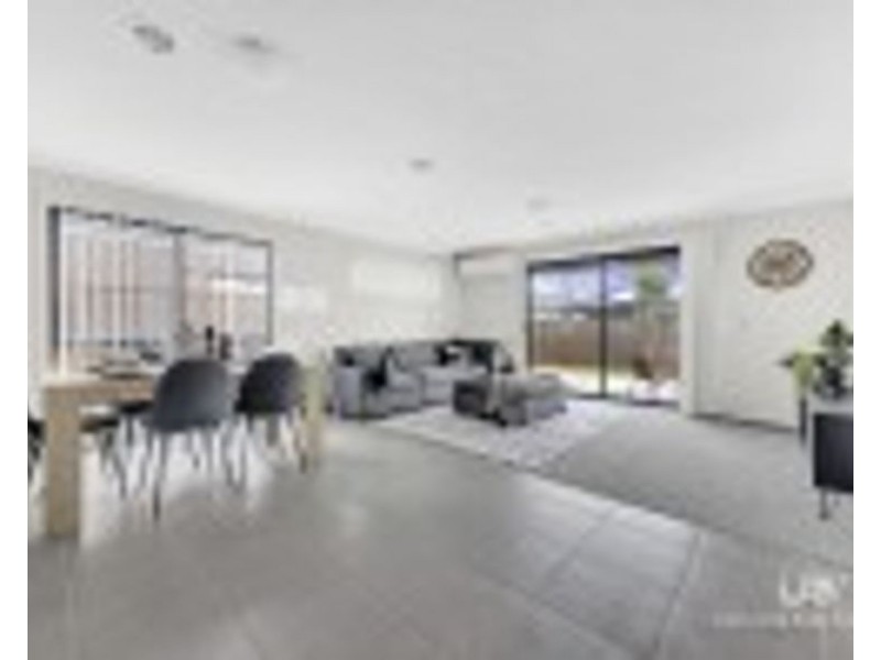 11 Herridge St, Mickleham VIC 3064