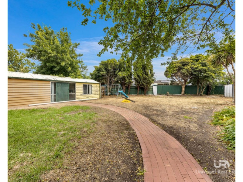 5 Eve Court, Craigieburn VIC 3064