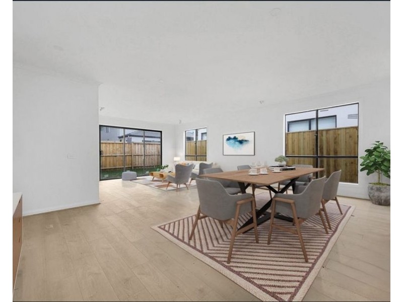 17 Zaatar Street, Mickleham VIC 3064