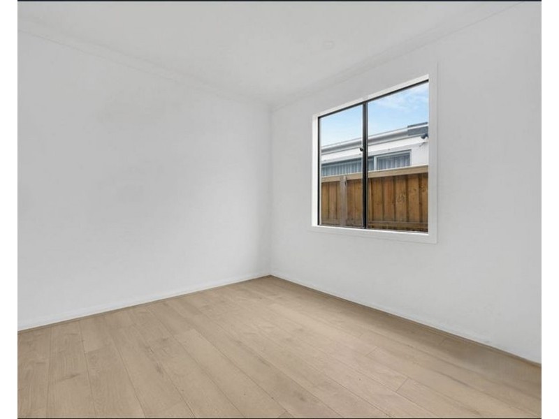 17 Zaatar Street, Mickleham VIC 3064