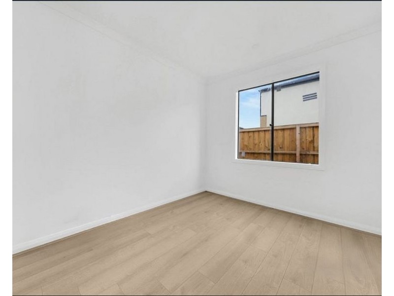 17 Zaatar Street, Mickleham VIC 3064