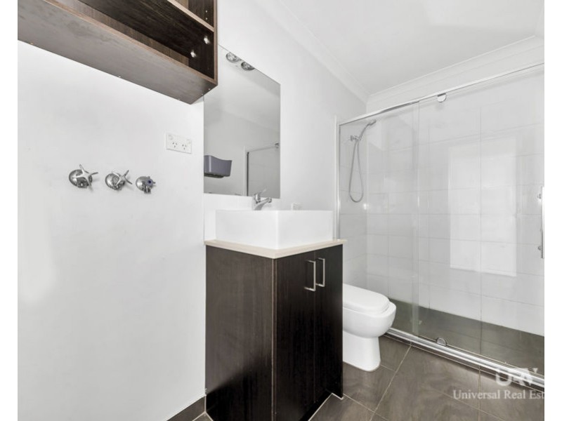 23 Meyers Walk, Craigieburn VIC 3064