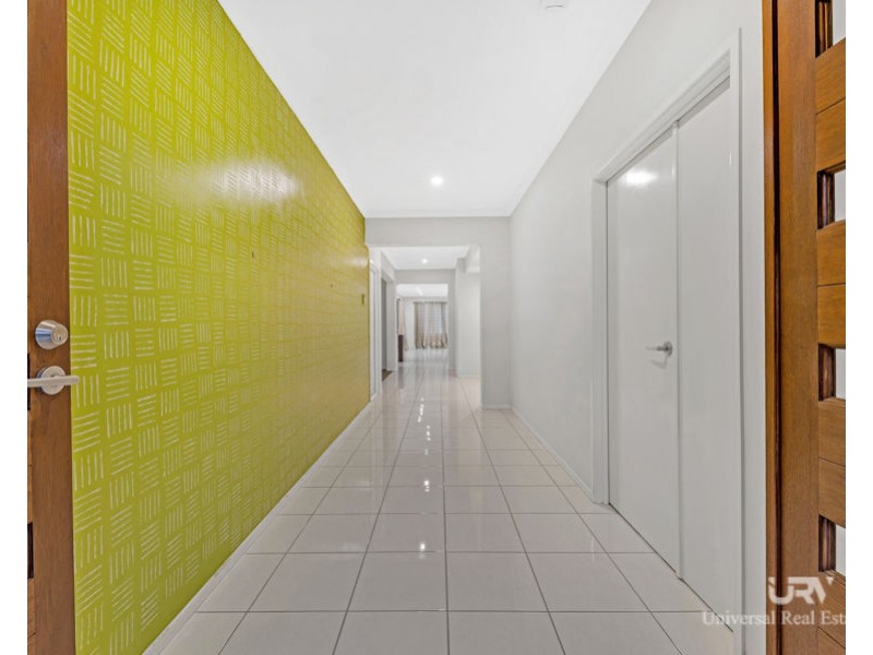 3 Fortitude Drive, Craigieburn VIC 3064