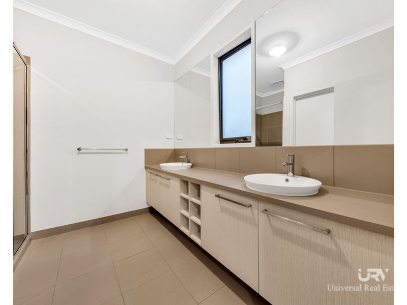 3 Fortitude Drive, Craigieburn VIC 3064