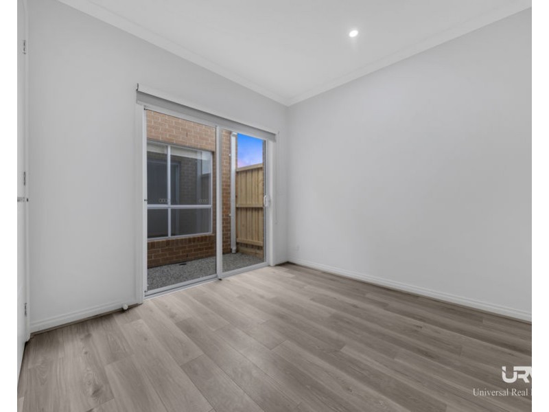 29 Huntingtower Avenue, Mickleham VIC 3064