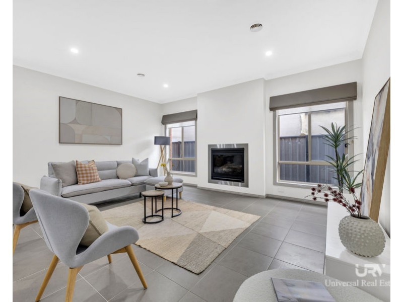 5 Rosleigh Drive, Craigieburn VIC 3064