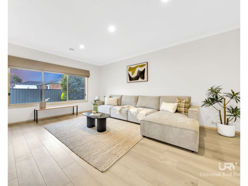 5 Rosleigh Drive, Craigieburn VIC 3064