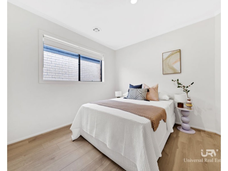 6 Pearce Way, Craigieburn VIC 3064