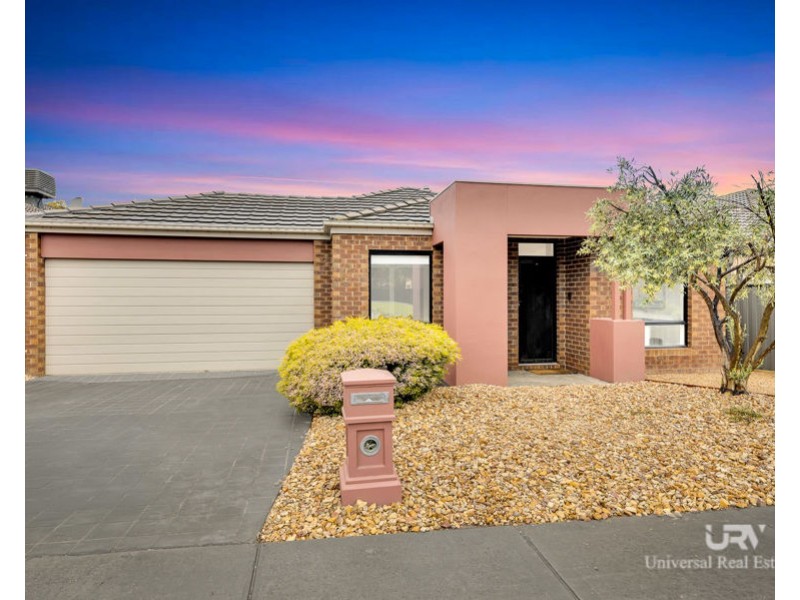 6 Pearce Way, Craigieburn VIC 3064
