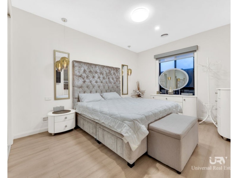 8 Atley Street, Craigieburn VIC 3064
