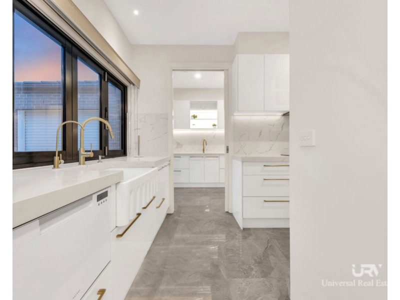 8 Atley Street, Craigieburn VIC 3064