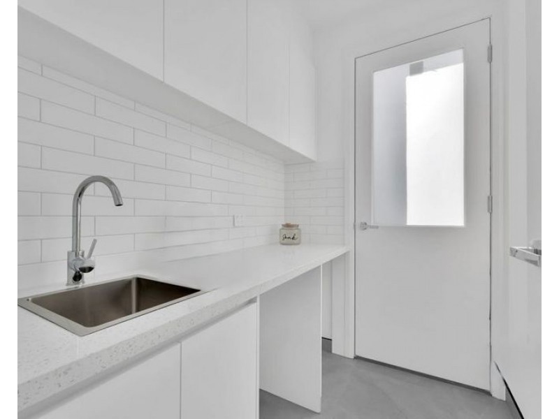 13 Slender Way, Mickleham VIC 3064