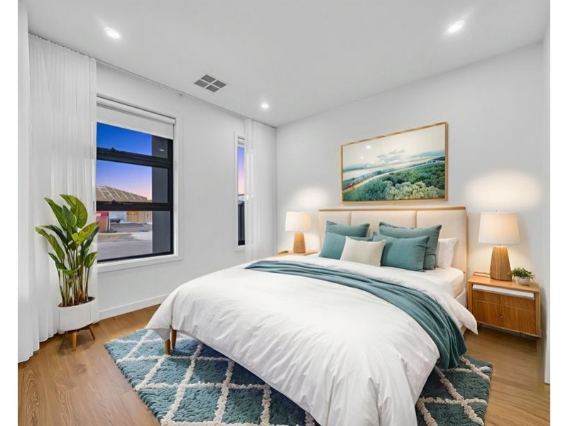 34 SWILK CRES, Mickleham VIC 3064