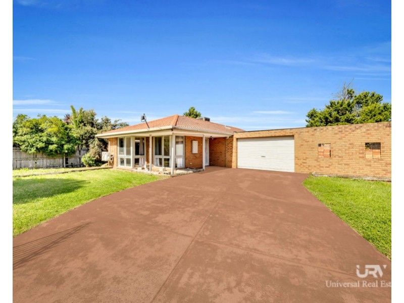 99 Bridgewater Road, Craigieburn VIC 3064