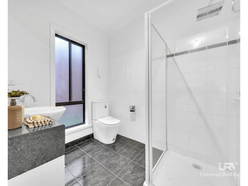 67 Golf View Drive, Craigieburn VIC 3064