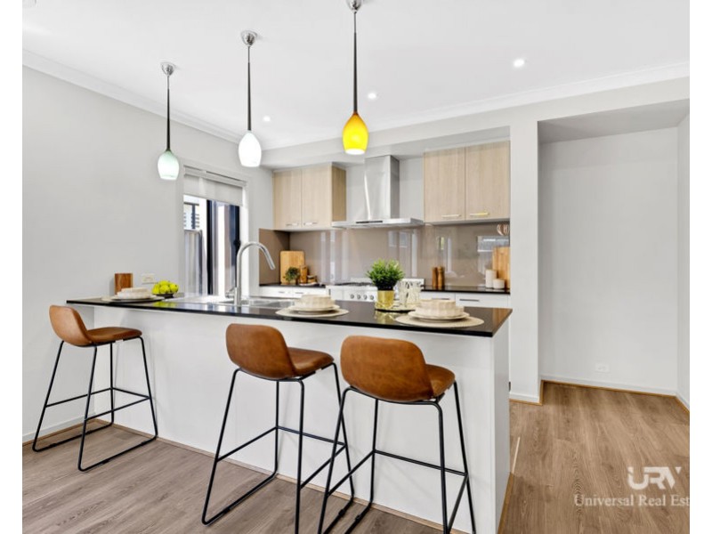 64 Loudon Circuit, Craigieburn VIC 3064